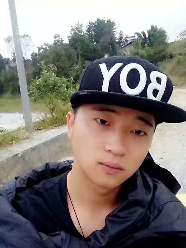 南来北往的第一张照片--保山中老年相亲网